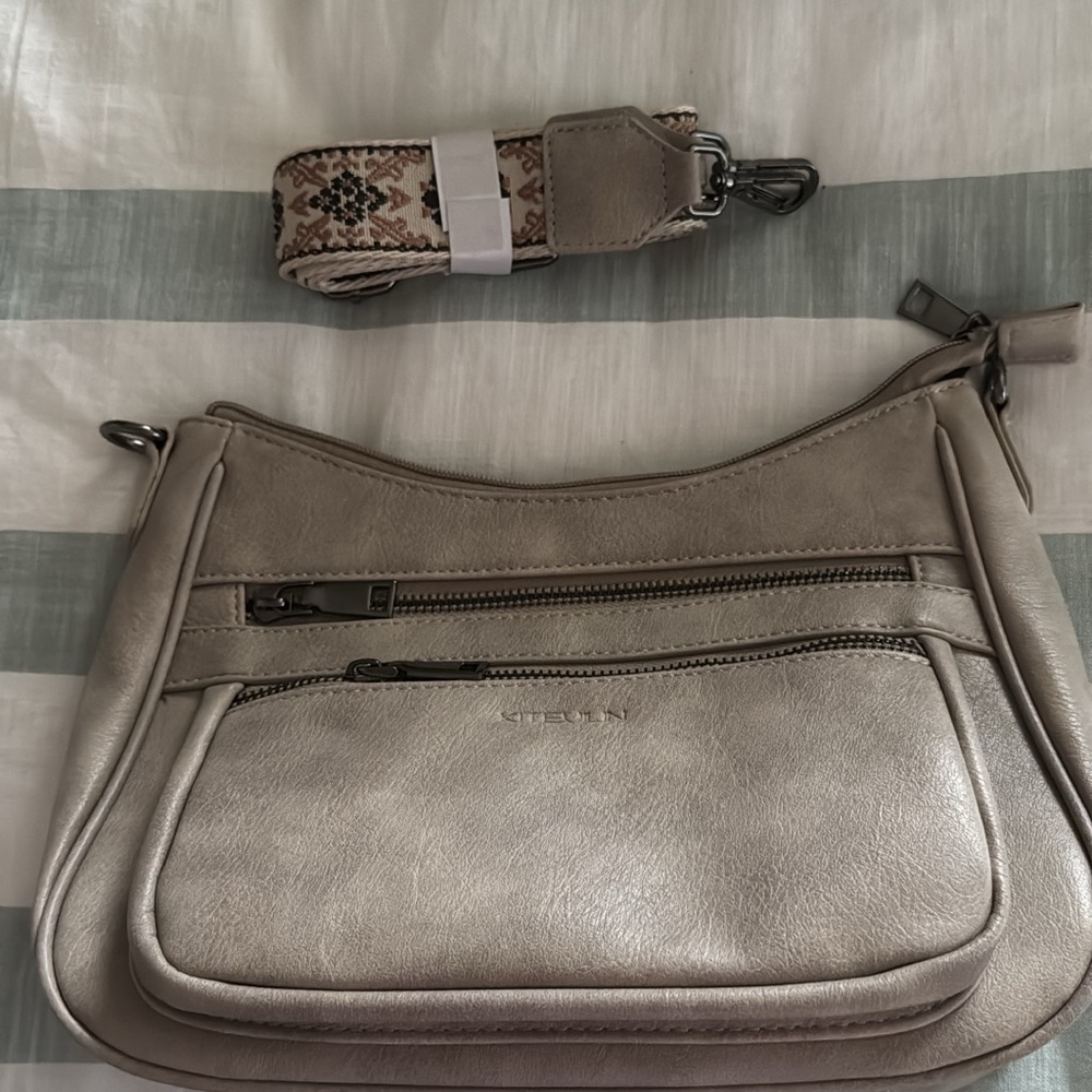 Chic Silver Women's Bag